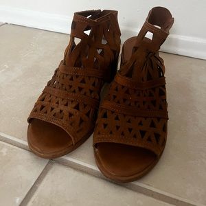 Steve Madden sandal